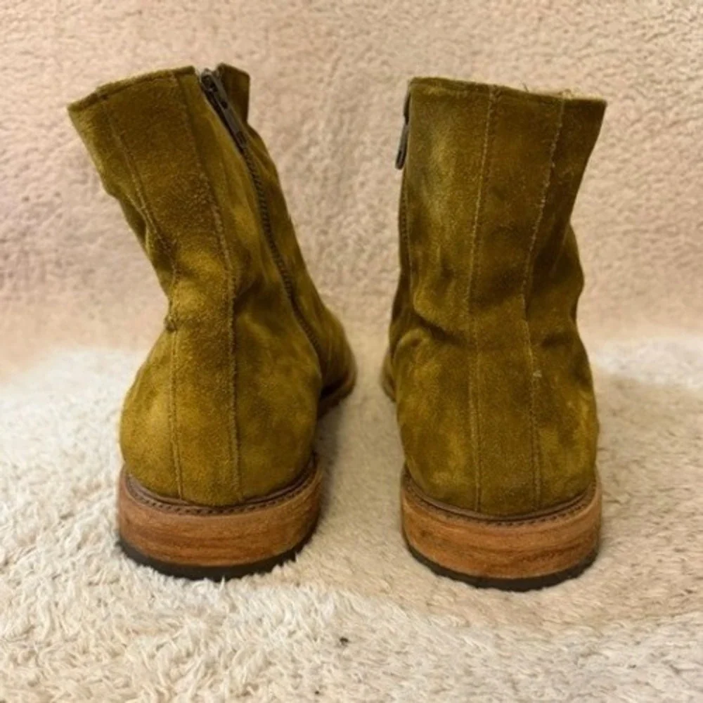 Frye paul inside